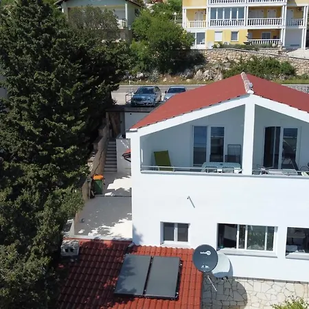 Luka 1 Apartment Sibuljina