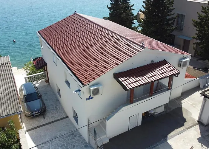 Luka 1 Apartamento Šibuljina