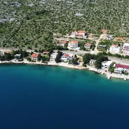 Luka 1 Apartmán